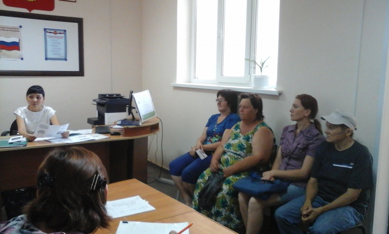 Комплексный центр соцобслуживания населения в Курманаевском районе работает по-новому